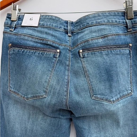 WHBM The Skinny Leather Trim Jeans Size 6 - Picture 6 of 16